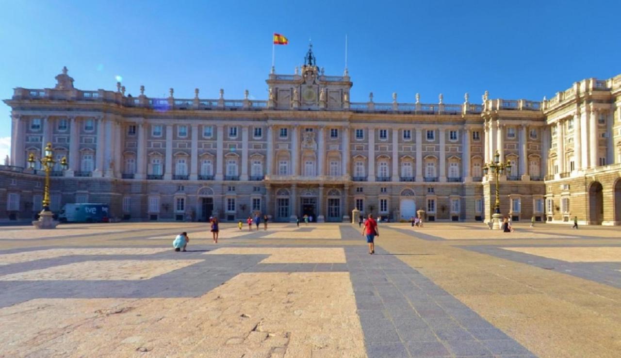 Apartamentos Torr Av America - Lopez De Hoyos - Chamartin Madrid Buitenkant foto